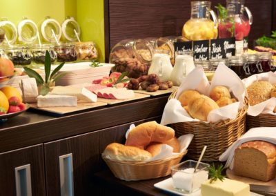 Classik-Hotel-Collection-Magdeburg-Restaurant-Breakfast-02-Web